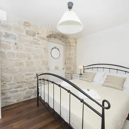 Appartement Stone Elegance St *